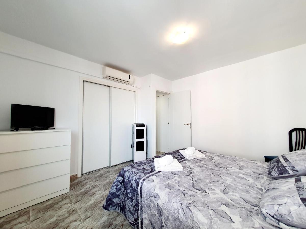 Fuengirola Towers Apartment ภายนอก รูปภาพ