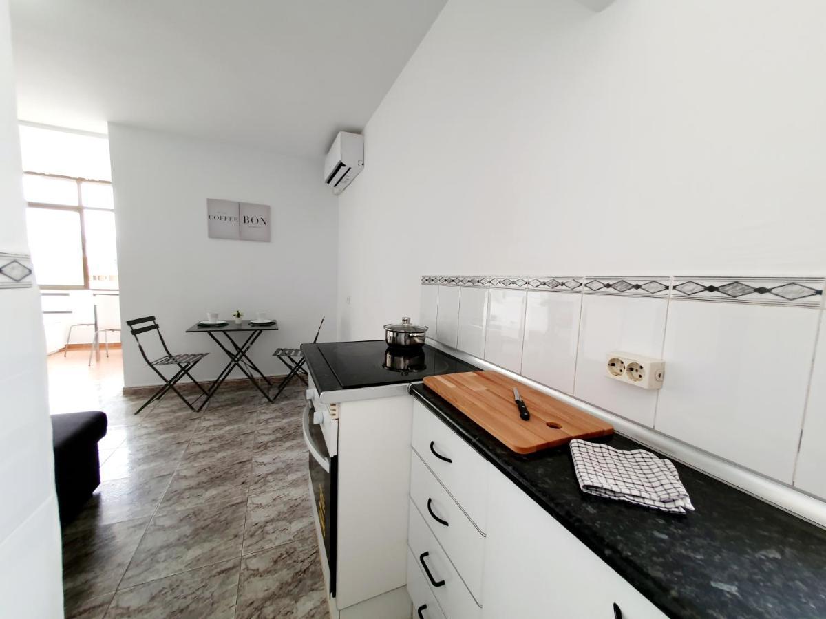 Fuengirola Towers Apartment ภายนอก รูปภาพ